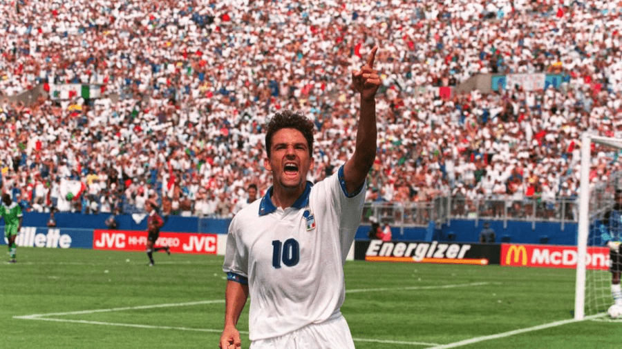filme biográfico de futebol americano Baggio, o rabo de cavalo divino chegará à Netflix em maio de 2021, vs.  Copa do mundo de 1994