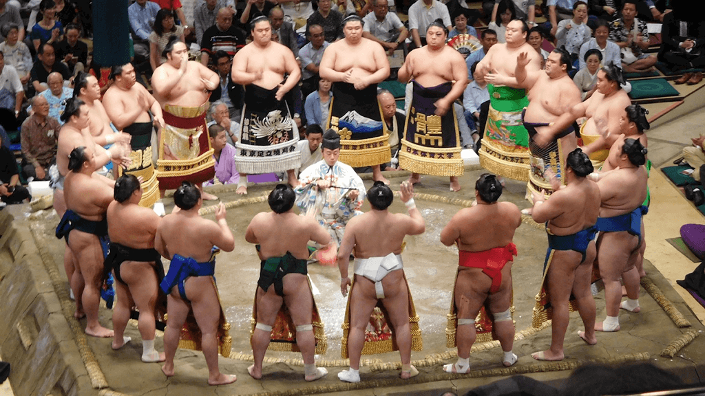 ritual de luta de sumô Sanctuary Japanese Netflix Sports Drama Tudo o que sabemos até agora
